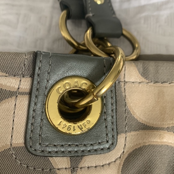 Authentic monogram Coach Purse - Picture 7 of 15